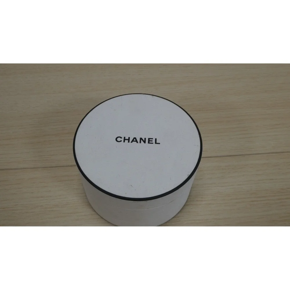 CHANEL Brooch - Gold Lily-of-the-Valley Brooch with Original Box – 2019